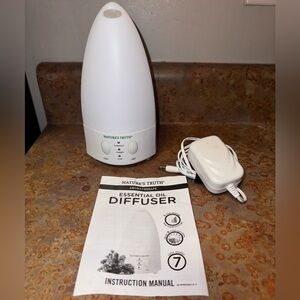 Nature’s Truth Color Changing Aromatherapy Ultra Sonic Diffuser EUC